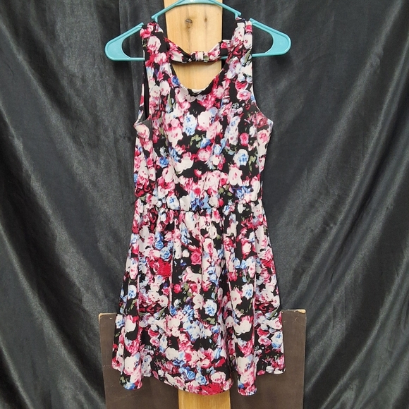 Forever 21 Multicolor. Dress - Picture 4 of 7